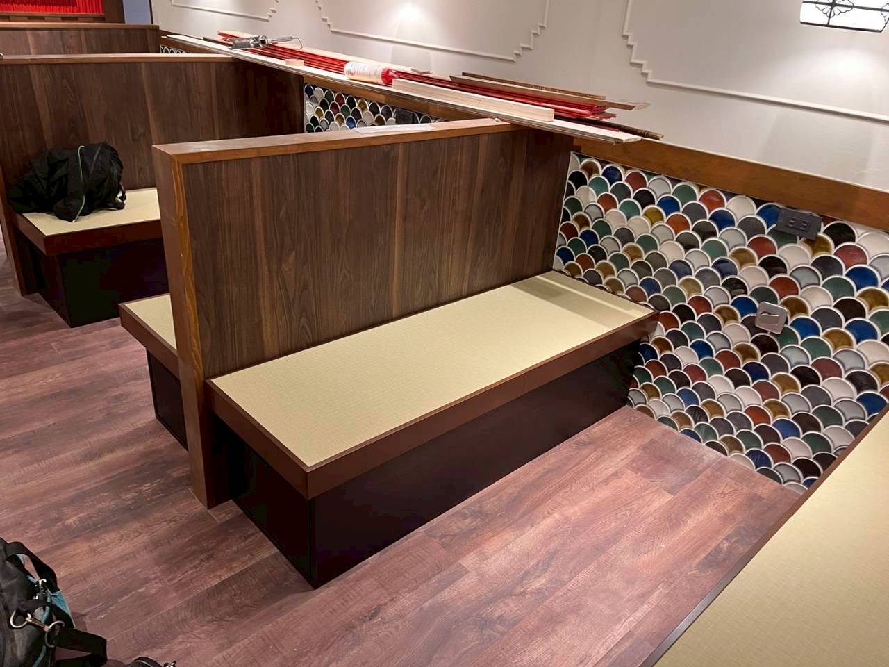 道頓堀　焼肉店　飲食店製作事例ご覧ください。